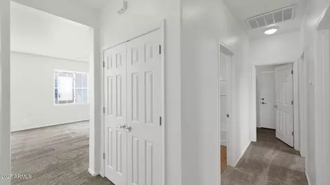 Entry Way - 1835 S Swan Dr, Gilbert, AZ 85295 photo 2 of 2