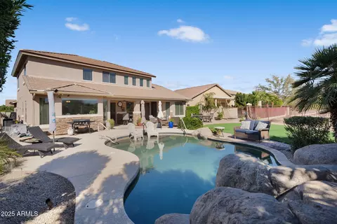 Exterior - 3837 E Meadowview Dr, Gilbert, AZ 85298 photo 9 of 9