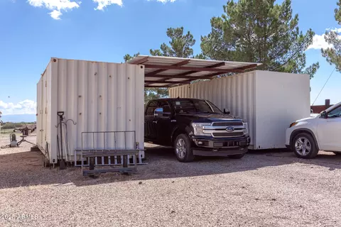 Exterior - 712 W Treasure Rd, Pearce, AZ 85625 photo 7 of 9