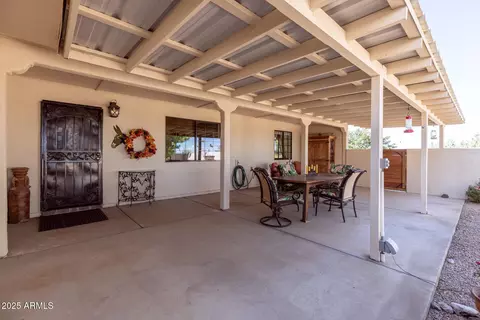 Exterior - 712 W Treasure Rd, Pearce, AZ 85625 photo 3 of 9