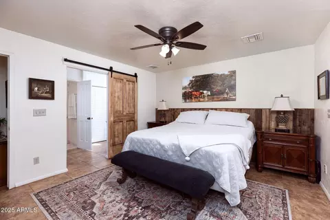 Bedroom - 712 W Treasure Rd, Pearce, AZ 85625 photo 2 of 3