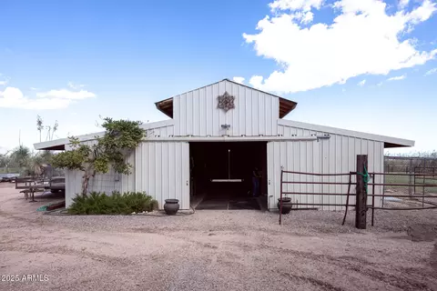 Other - 712 W Treasure Rd, Pearce, AZ 85625 photo 11 of 14