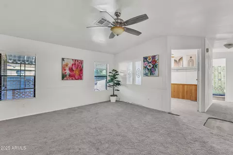201 S Greenfield Rd #129, Mesa, AZ 85206