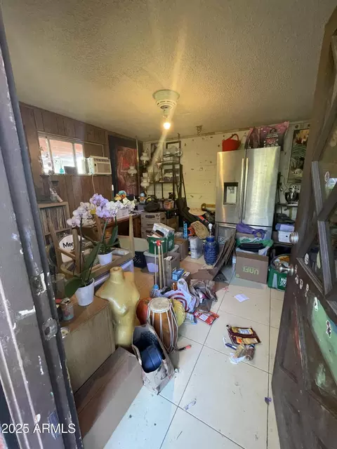 Entry Way - 2245 W Hayward Ave, Phoenix, AZ 85021 photo 17 of 17