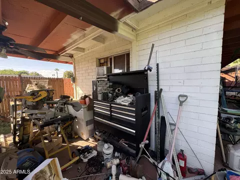 Exterior - 2245 W Hayward Ave, Phoenix, AZ 85021 photo 10 of 45