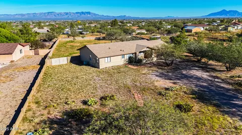 5837 S Wild Rose Rd, Hereford, AZ 85615