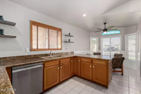12841 S 46th St, Phoenix, AZ 85044 photo 10