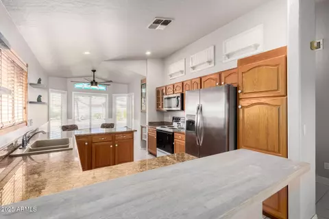 12841 S 46th St, Phoenix, AZ 85044 photo 9