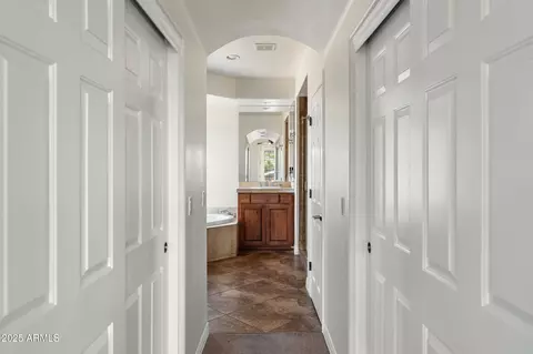 Entry Way - 3018 N 50th St, Phoenix, AZ 85018 photo 3 of 3