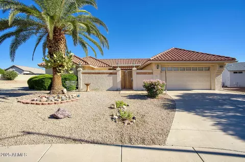 21627 N 139th Dr, Sun City West, AZ 85375