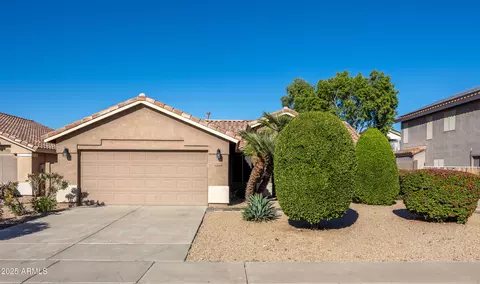 10824 W Sands Dr, Sun City, AZ 85373