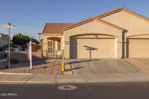 8796 W Dreyfus Dr, Peoria, AZ 85381