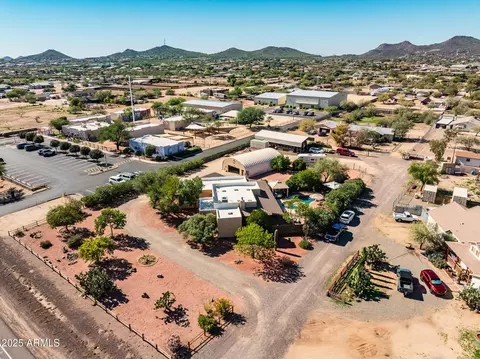 View/Area - 35802 N 7th St, Phoenix, AZ 85086 photo 9 of 10