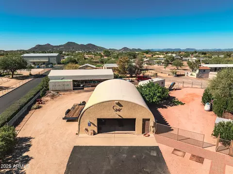 View/Area - 35802 N 7th St, Phoenix, AZ 85086 photo 5 of 10