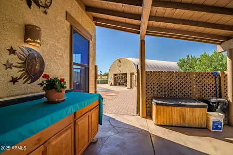 Exterior - 35802 N 7th St, Phoenix, AZ 85086 photo 7 of 8
