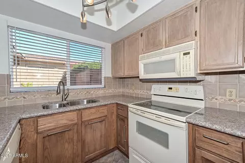 2532 E Bluefield Ave, Phoenix, AZ 85032 photo 21