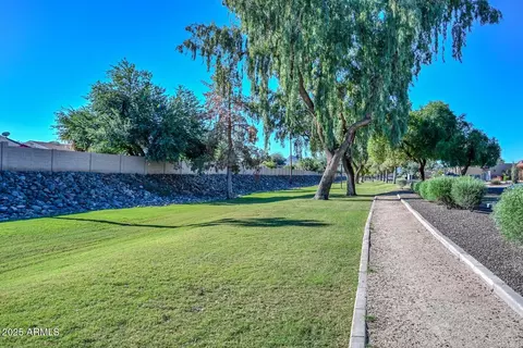 2532 E Bluefield Ave, Phoenix, AZ 85032 photo 9