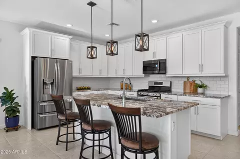 Kitchen - 10109 E Sphere Ave, Mesa, AZ 85212 photo 1 of 5