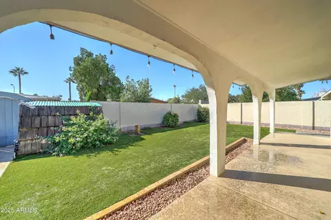 Exterior - 2427 E Marmora St, Phoenix, AZ 85032 photo 2 of 4