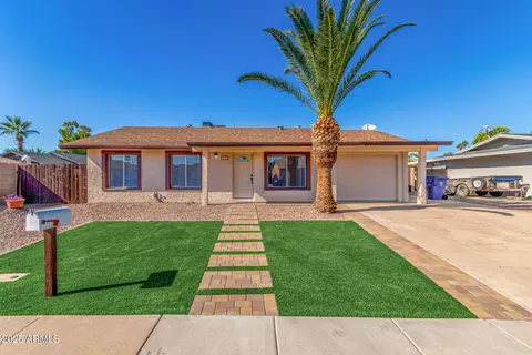 2064 W Camino Cir, Mesa, AZ 85201