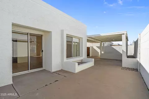 Exterior - 1018 E Michelle Dr, Phoenix, AZ 85022 photo 7 of 7