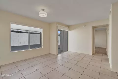 Living - 1018 E Michelle Dr, Phoenix, AZ 85022 photo 4 of 7