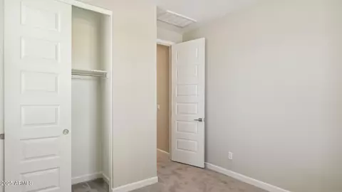 5842 E Zachary Dr, Phoenix, AZ 85054 photo 18