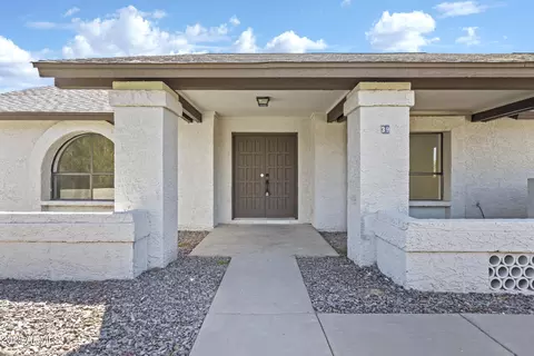 39 W Vinedo Ln, Tempe, AZ 85284