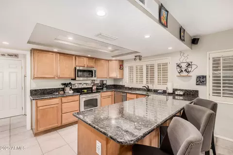 1309 W Marlboro Dr, Chandler, AZ 85224