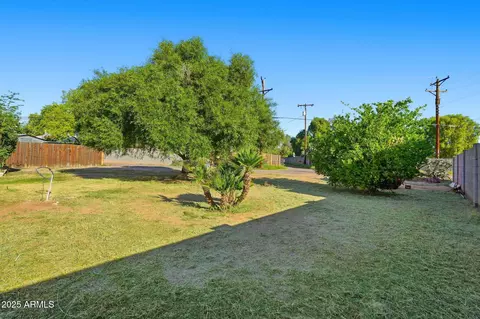 Exterior - 2026 W Northview Ave, Phoenix, AZ 85021 photo 1 of 14