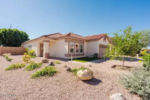 8221 E Posada Ave, Mesa, AZ 85212 photo 2