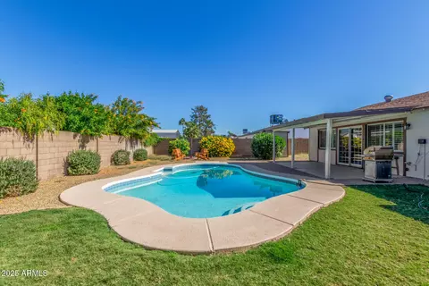 4012 E Capitan Dreyfus Ave, Phoenix, AZ 85032 photo 6