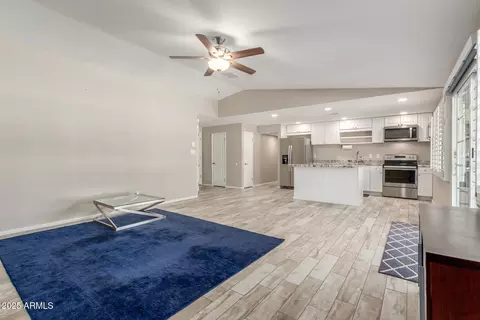 4012 E Capitan Dreyfus Ave, Phoenix, AZ 85032 photo 9