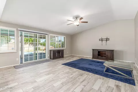 4012 E Capitan Dreyfus Ave, Phoenix, AZ 85032 photo 5