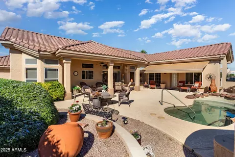 21807 N Veterans Dr, Sun City West, AZ 85375