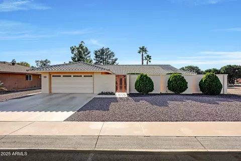 19838 N Palo Verde Dr, Sun City, AZ 85373