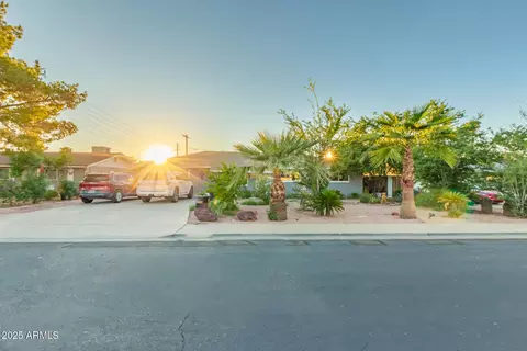 416 N Ash --, Mesa, AZ 85201