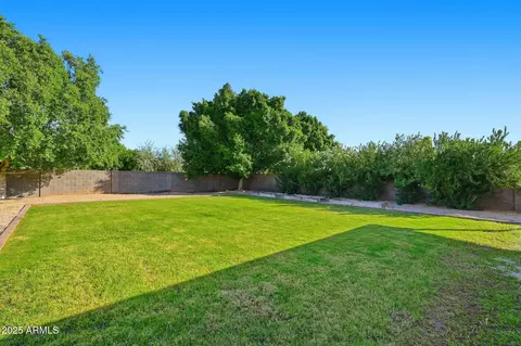 Exterior - 544 W Aviary Way, Gilbert, AZ 85233 photo 7 of 7