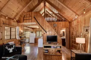 9726 N Willow Cyn, Mount Lemmon, AZ 85619