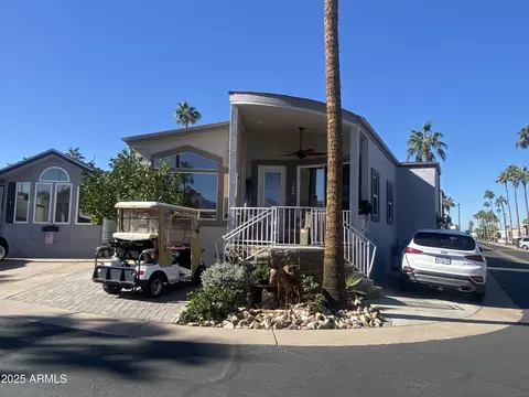 1279 S Sioux Dr, Apache Junction, AZ 85119