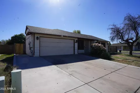 709 E Halifax St, Mesa, AZ 85203