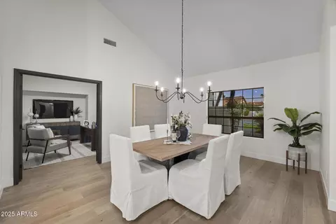 Dining - 1739 E Knox Rd, Tempe, AZ 85284 photo 1 of 2