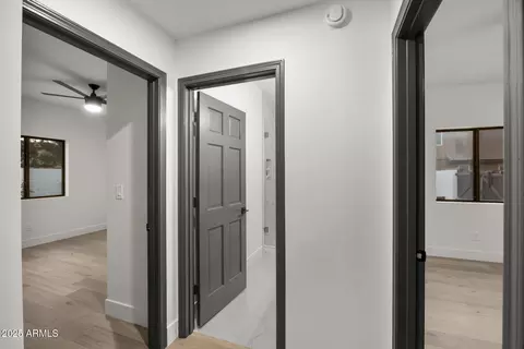 Entry Way - 1739 E Knox Rd, Tempe, AZ 85284 photo 4 of 5