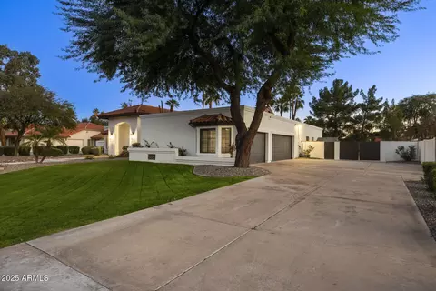 Exterior - 1739 E Knox Rd, Tempe, AZ 85284 photo 2 of 8