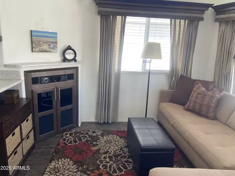 2269 S Seminole Dr, Apache Junction, AZ 85119 photo 2