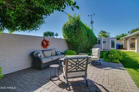 Exterior - 2017 W Edgemont Ave, Phoenix, AZ 85009 photo 6 of 14