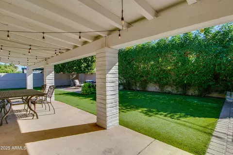 Exterior - 2017 W Edgemont Ave, Phoenix, AZ 85009 photo 10 of 14
