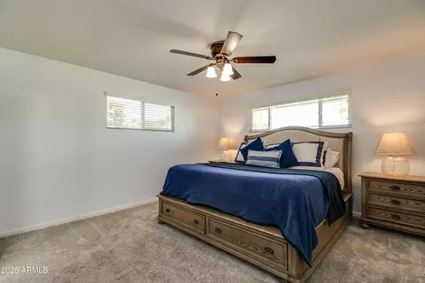 Bedroom - 2017 W Edgemont Ave, Phoenix, AZ 85009 photo 1 of 8