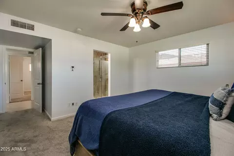 Bedroom - 2017 W Edgemont Ave, Phoenix, AZ 85009 photo 2 of 8