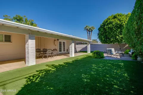 Exterior - 2017 W Edgemont Ave, Phoenix, AZ 85009 photo 9 of 14